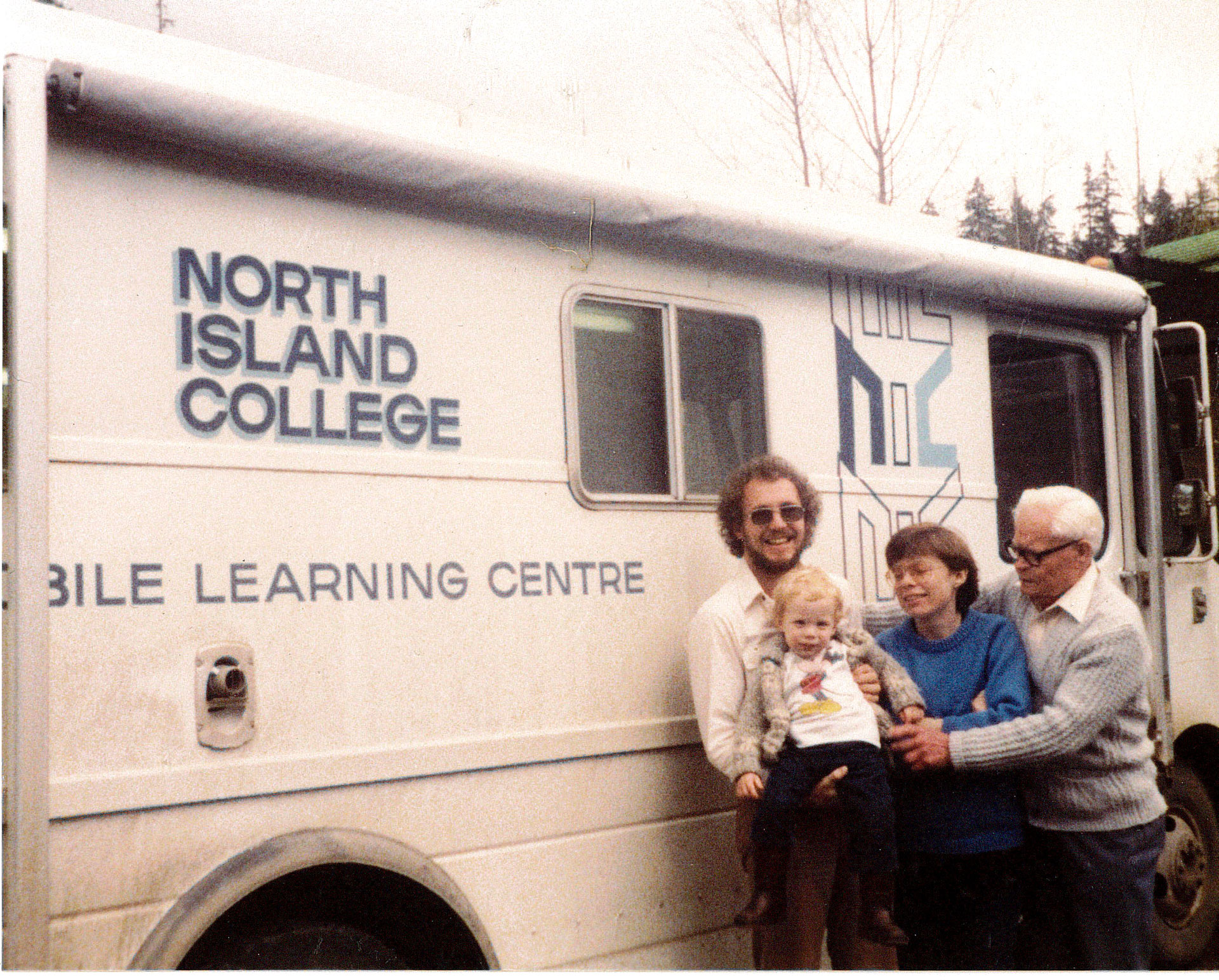 nigel-and-adele-bailey-driving-nic-mobile-learning-centre-1980s