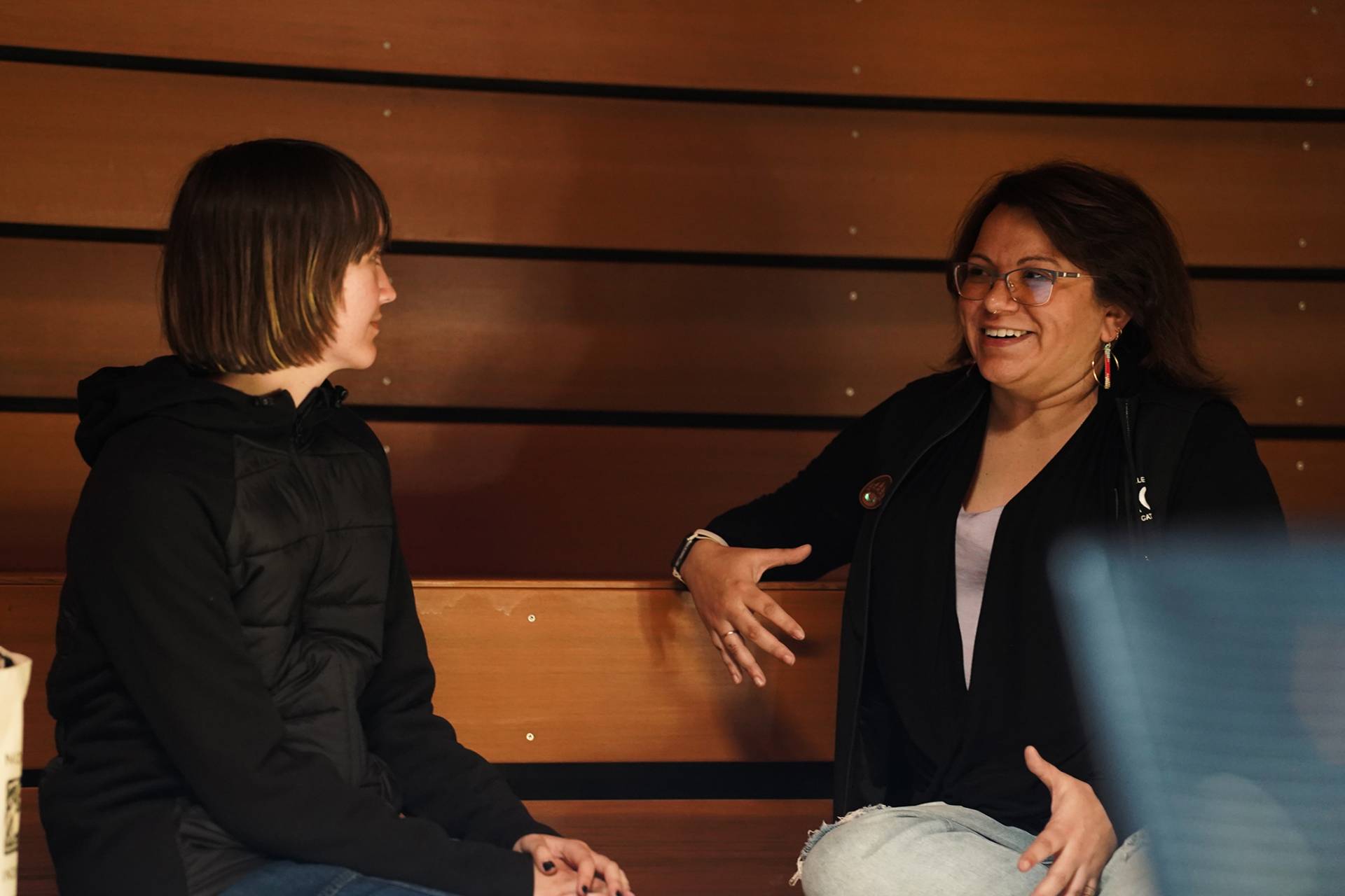Student meeting with an Indigenous navigator
